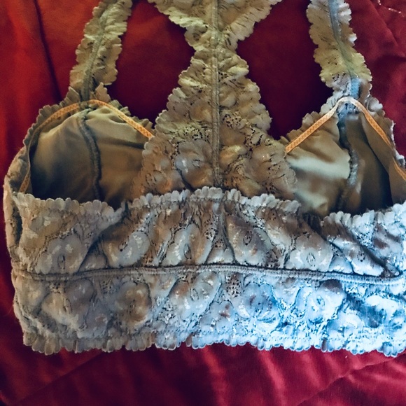 Signature8 lace bra - Picture 2 of 2